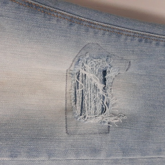 Levi's Light Blue Taper Skinny Denizen Jeans Distressed Boho Denim - Picture 5 of 9